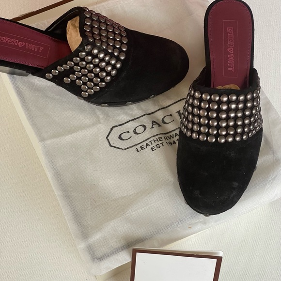 COACH STUDDED PATCH CLOGS FOR WOMEN - Picture 2 of 9